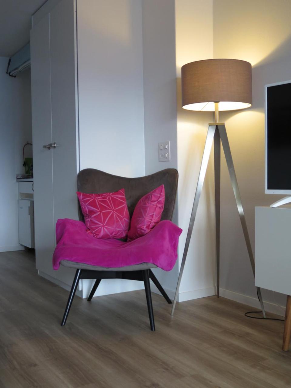Swiss Seeblick Apartment Mit Hotelanbindung 베아텐베르크 외부 사진